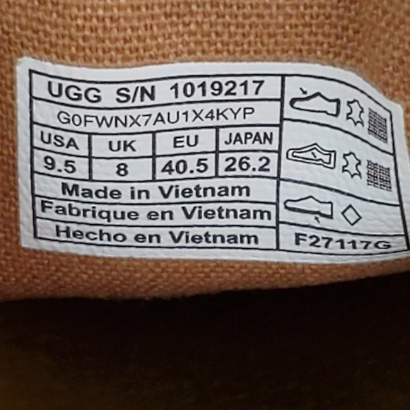 Ugg Shoes Womens 9.5 Brown Gold Suede Leather Cas Casual Comfort Slip On Sneaker - Picture 9 of 9